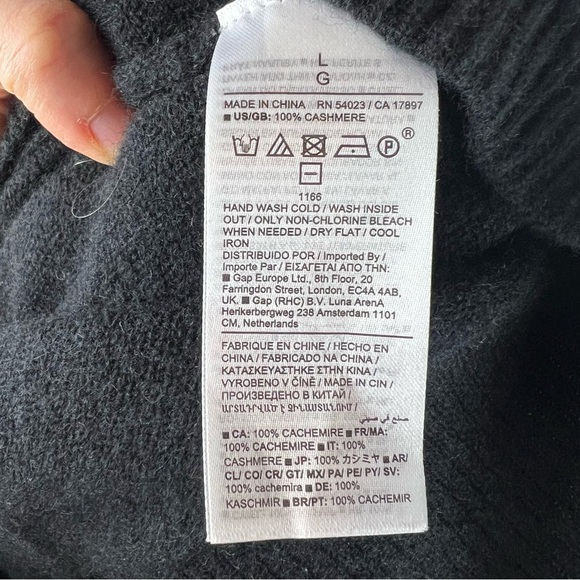 Banana Republic 100% Cashmere Black Turtleneck Sweater Size L - Picture 4 of 4